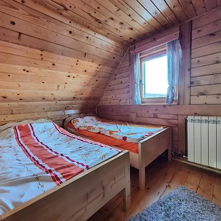 Dizdarevic Semesterbostad