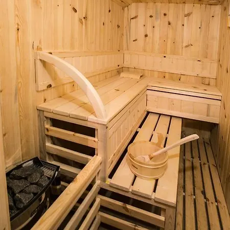 Dizdarevic Semesterbostad *